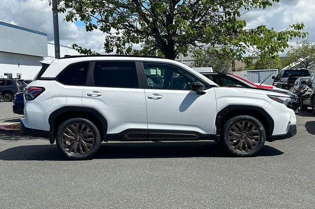 New 2026 CRYSTAL WHITE PEARL Subaru Sport Onyx Edition image 3