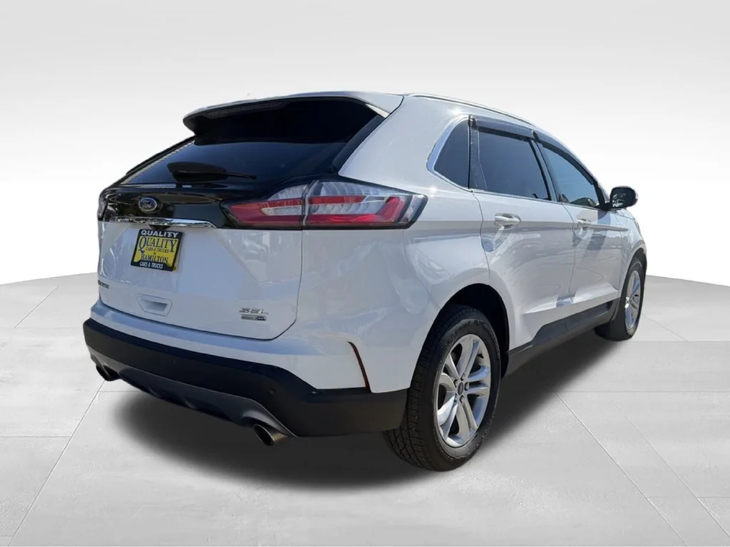 Used 2020 White Ford SEL image 5