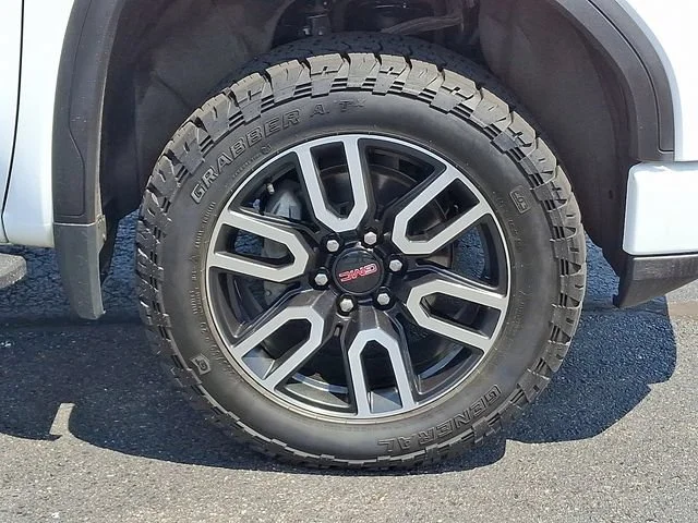Used 2023 Summit White GMC AT4 image 9