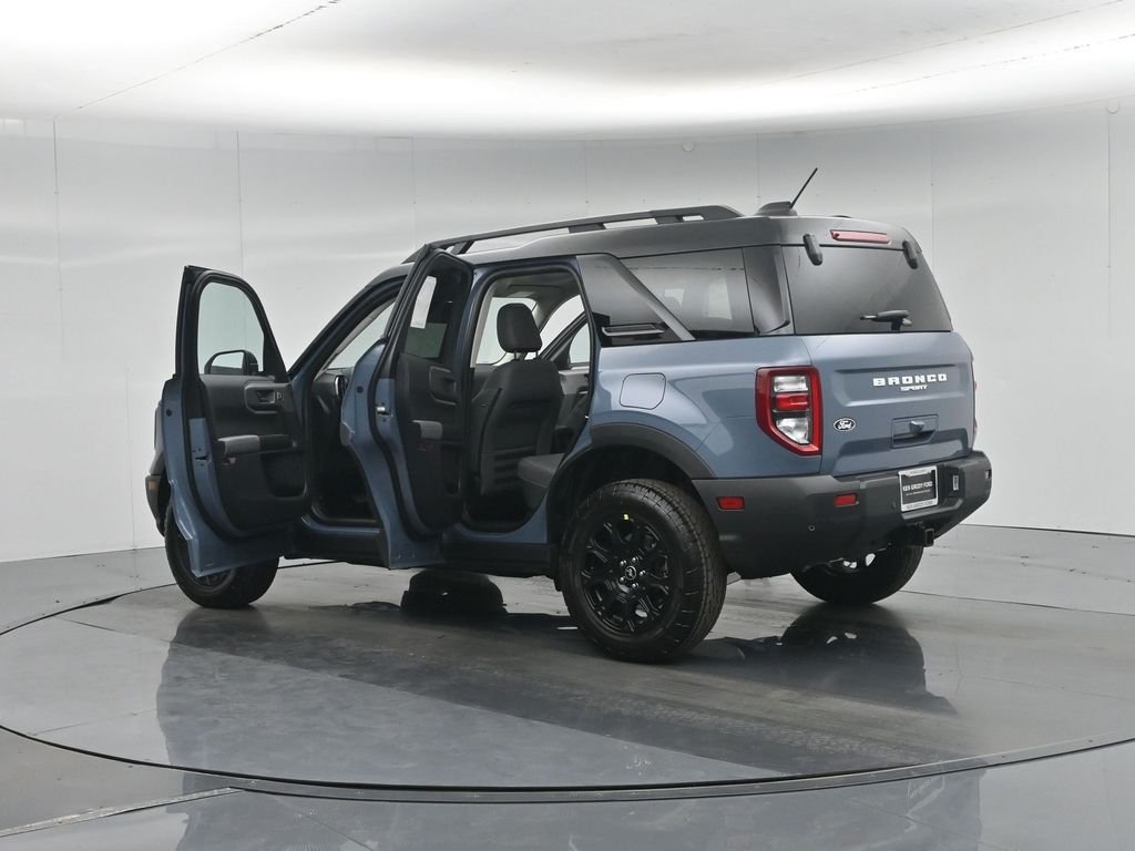 New 2026 Azure Gray Metallic Tri-Coat Ford Badlands image 33