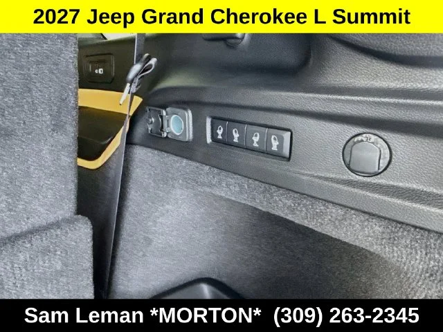 New 2027 White/off-white Jeep Summit image 40