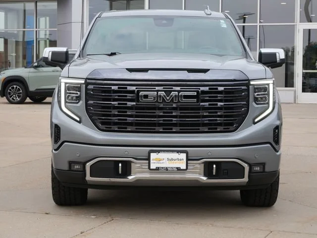 Used 2023 GMC Sierra 1500 Denali Ultimate with VIN 1GTUUHEL1PZ186418 for sale in Eden Prairie, Minnesota