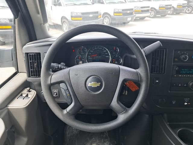 2025 Chevrolet Express Cargo Work Van - Photo 17