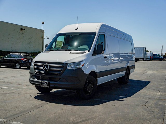 2026 Mercedes-Benz Sprinter Cargo Van 4500 High Roof I4 Diesel HO 170 Extended RWD