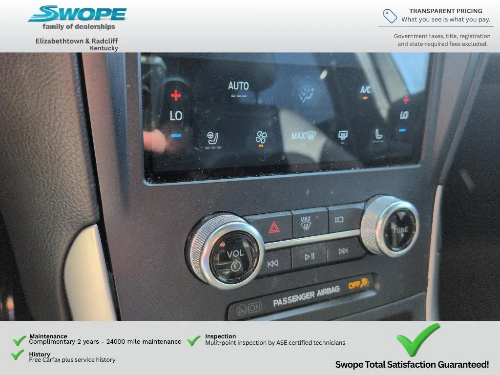 Used 2024 Star White Metallic Tri-Coat Ford ST-Line image 15