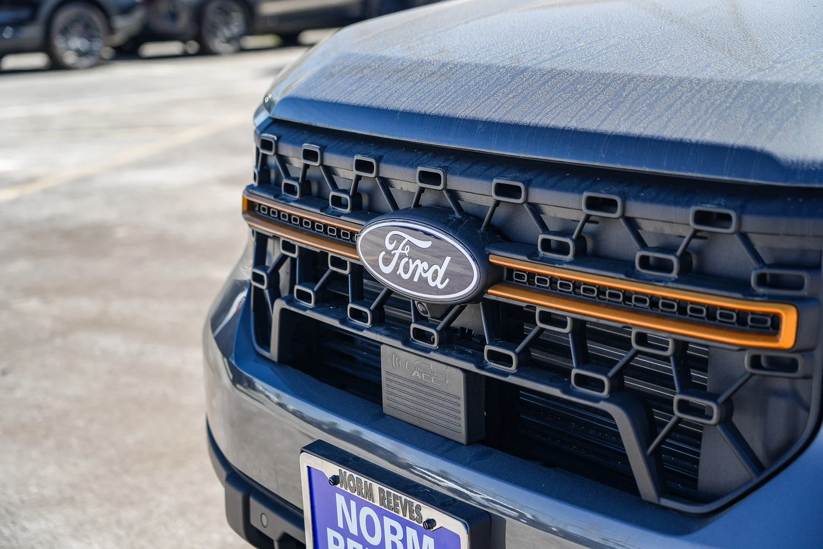 New 2026 Carbonized Gray Metallic Ford Tremor® image 3