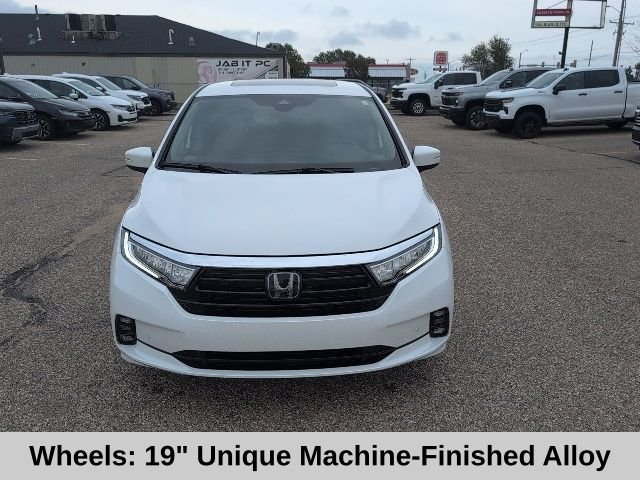 Used 2024 Silver Honda Elite image 16