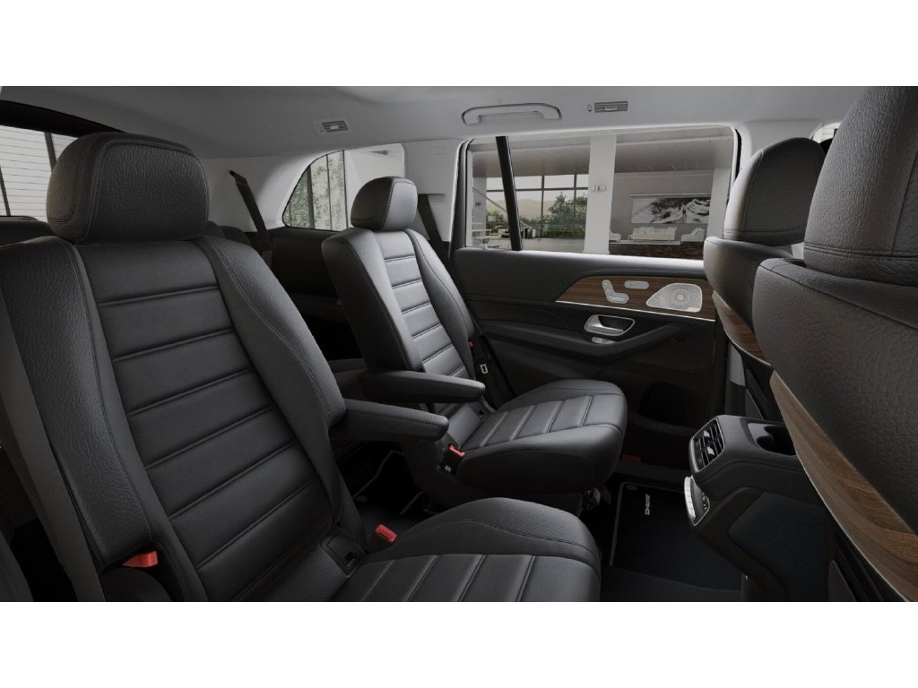 Certified Used 2026 Black Mercedes-Benz GLS 450 image 5