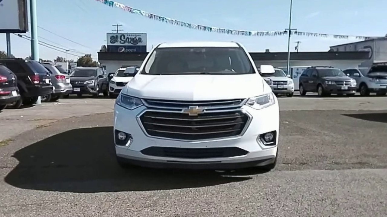 2018 Chevrolet Traverse Premier photo 3