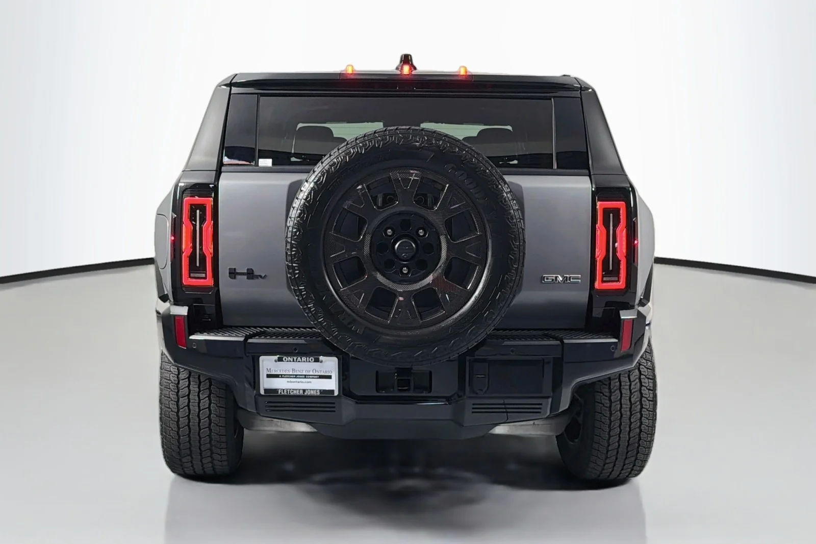 Used 2026 Magnus Gray Matte GMC 3X Carbon Fiber Edition image 4