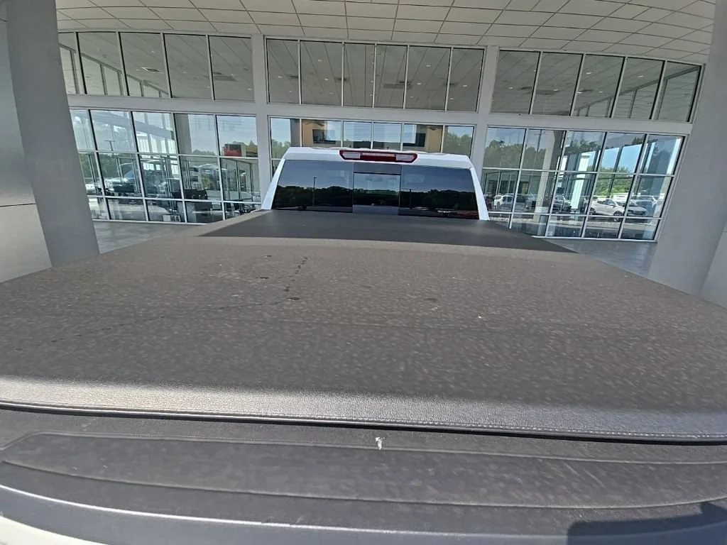 Used 2026 Summit White Chevrolet RST image 13