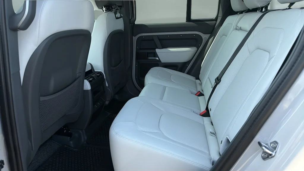 New 2026 Gray Land Rover X-Dynamic SE image 19