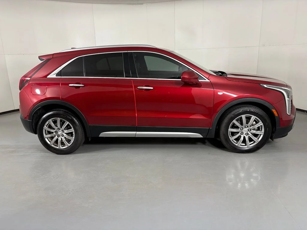 Used 2019 Red Cadillac Premium Luxury image 9