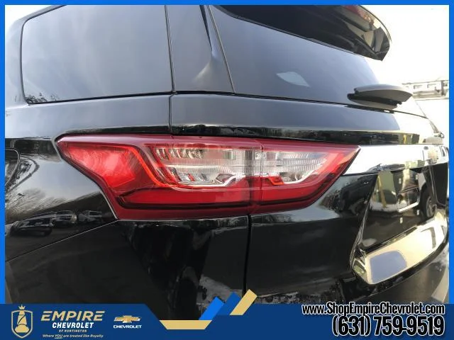 Used 2018 Mosaic Black Metallic Chevrolet 3LT image 7