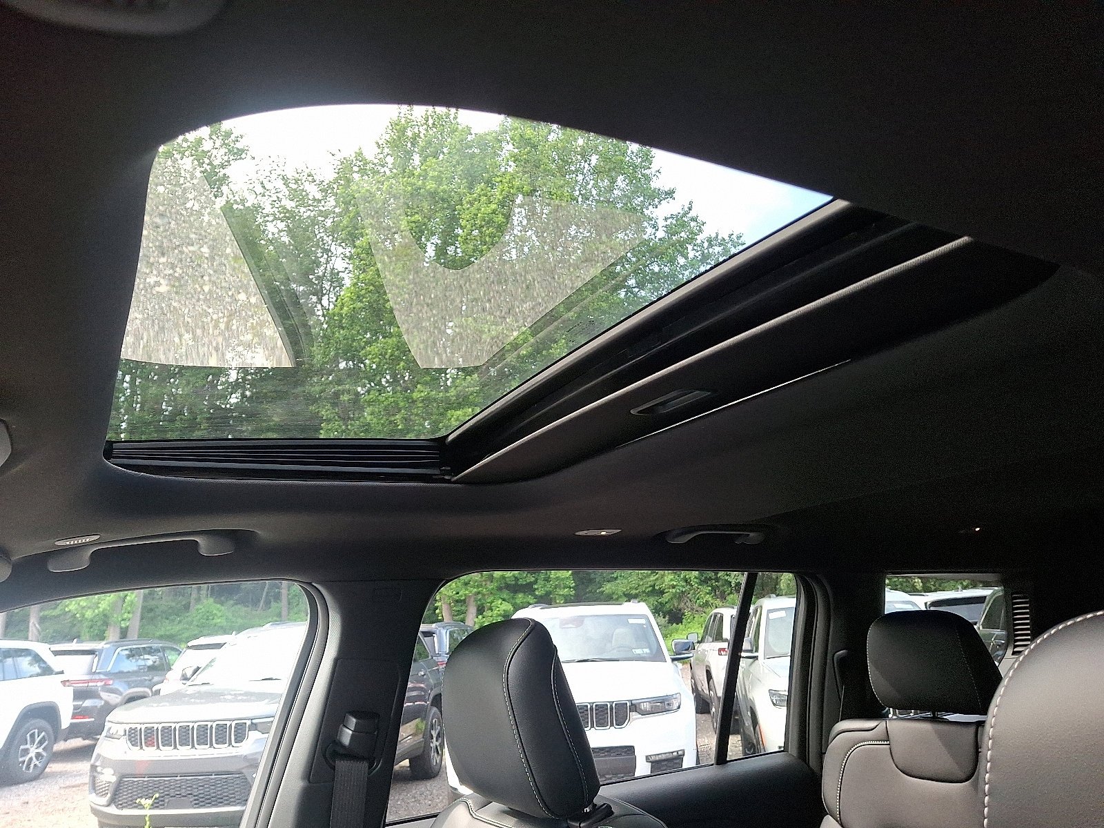 2025 Jeep Grand Cherokee L Altitude - Photo 9