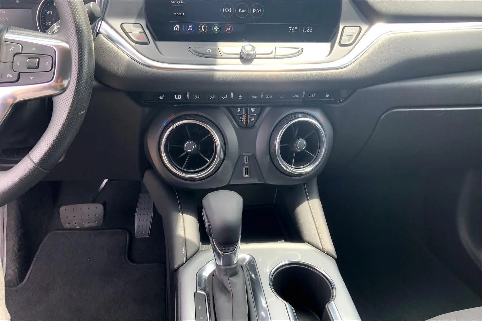 Used 2025 Black Chevrolet LT image 31