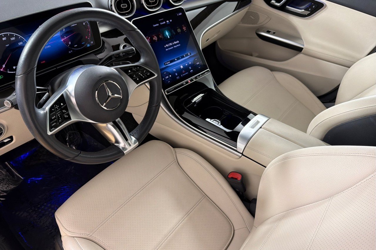 Used 2023 Lunar Blue Metallic Mercedes-Benz C 300 image 9