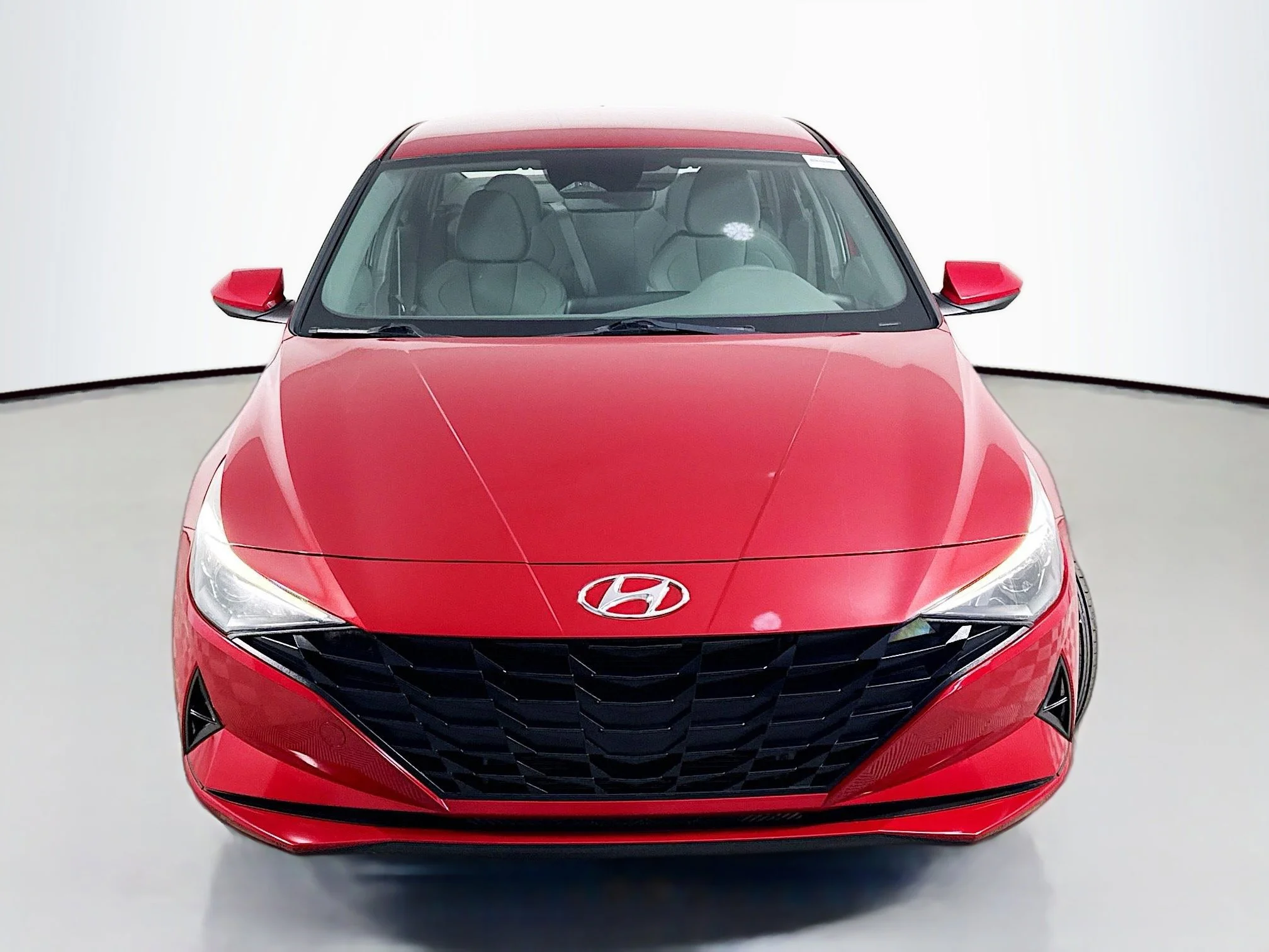 Used 2023 Scarlet Red Pearl Hyundai Blue image 2