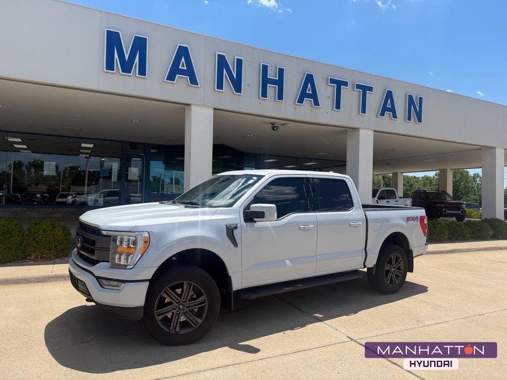 Used 2022 Space White Metallic Ford LARIAT image 1