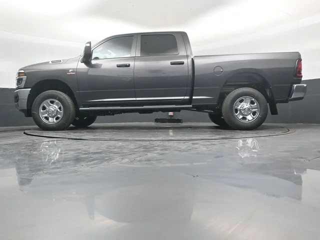 New 2026 Granite Crystal Metallic Clear-Coat Exterior Paint RAM Tradesman image 43