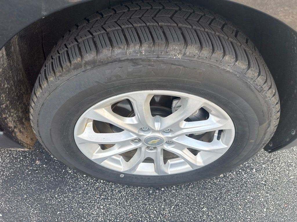 Used 2018 Black Chevrolet LT Diesel image 7