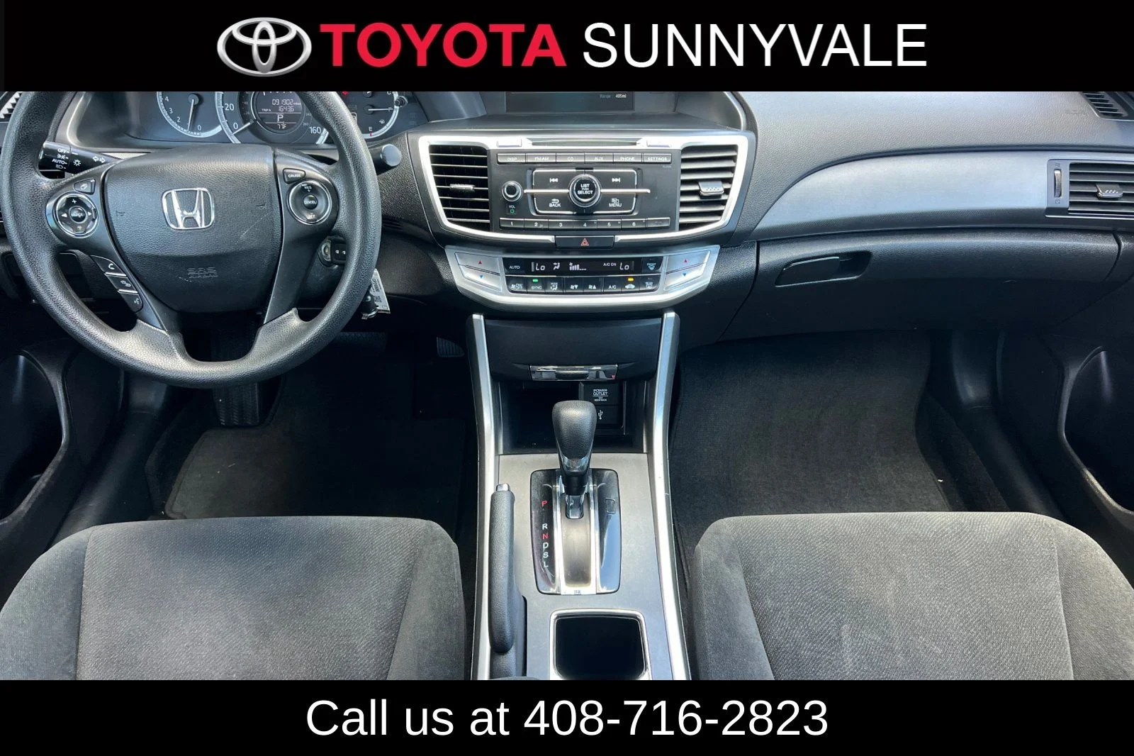 Used 2013 Black Honda LX image 4