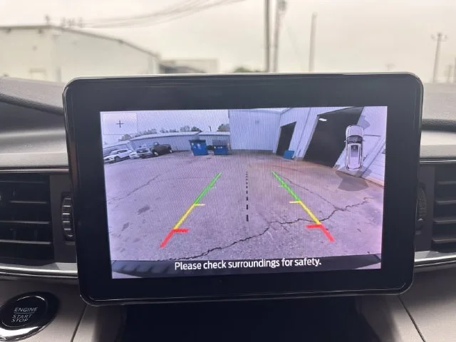 Used 2023 Black Ford XLT image 20
