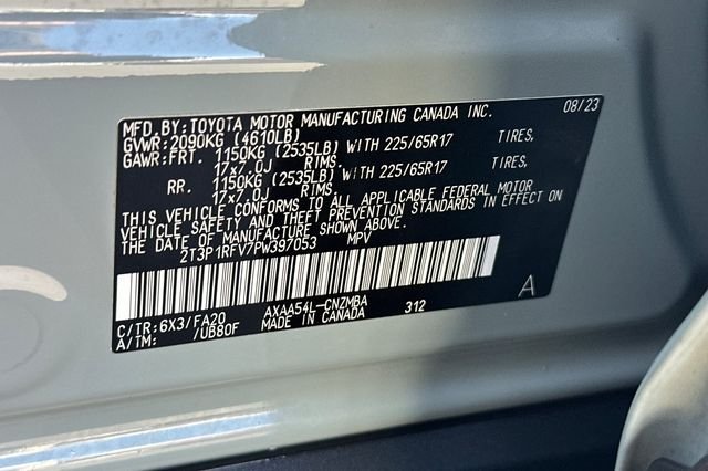 Certified Used 2023  Toyota XLE image 34