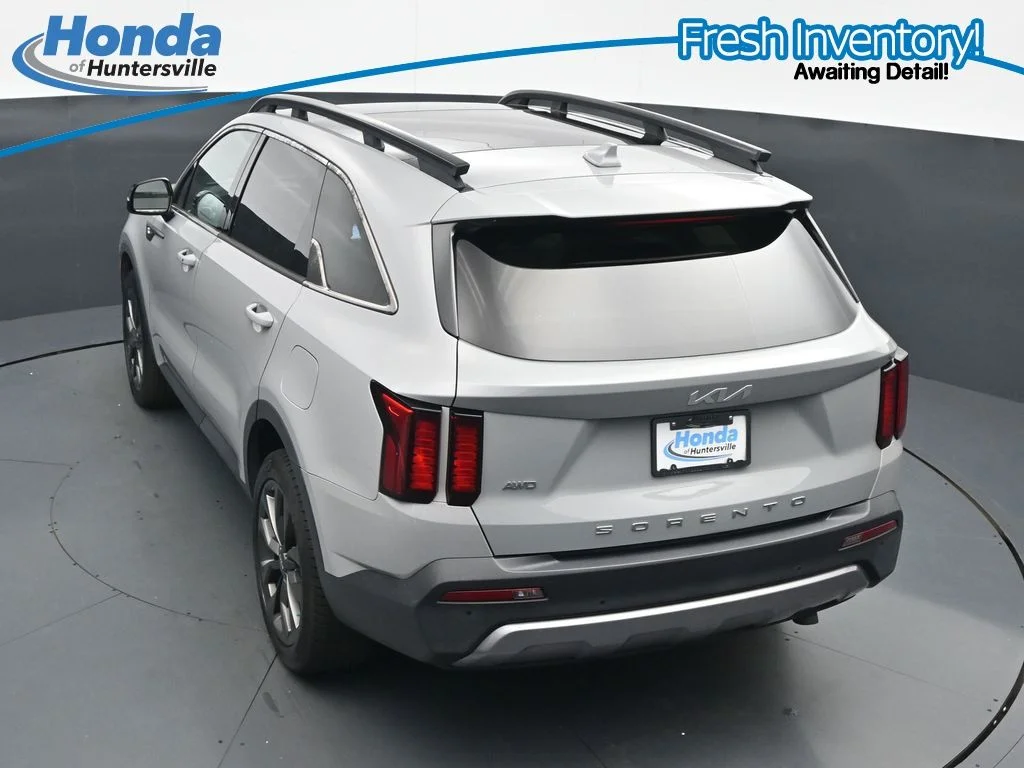 Used 2022 Gray Kia X-Line EX image 26