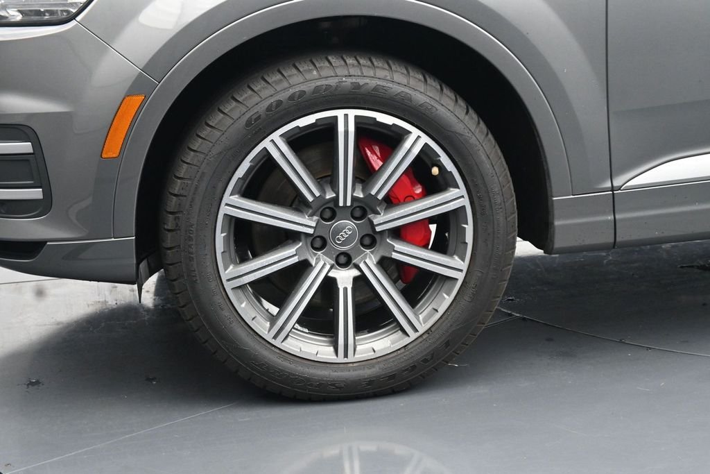 Used 2017  Audi 3.0T Premium Plus image 12