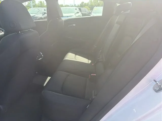 Used 2025 Summit White Chevrolet 1LT image 30