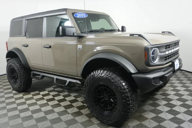 Used 2025 Gray Ford Big Bend image 1