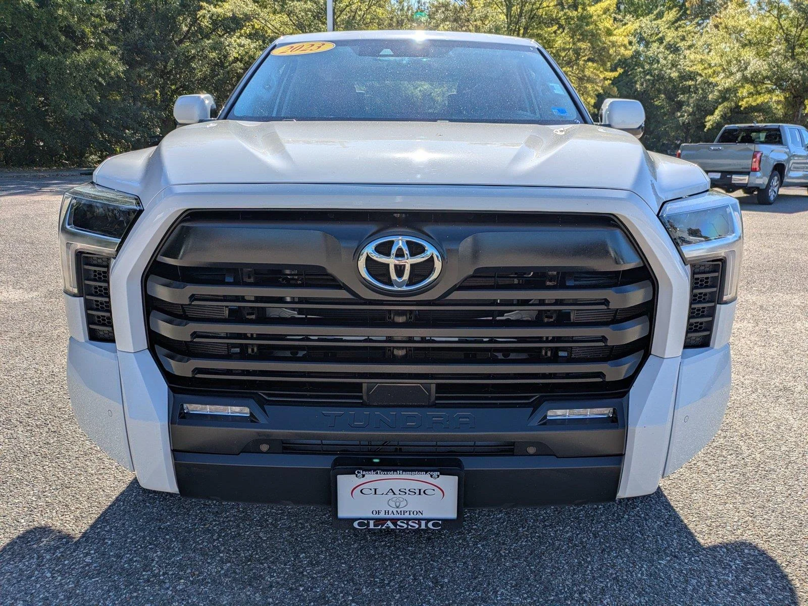 Used 2023 Ice Cap Toyota SR5 image 9