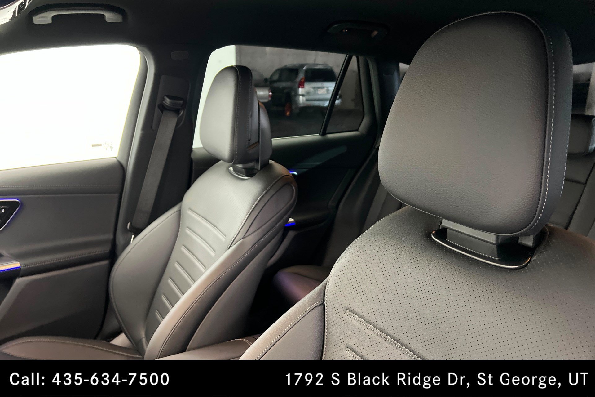 Used 2026 Black Mercedes-Benz GLC 300 image 17