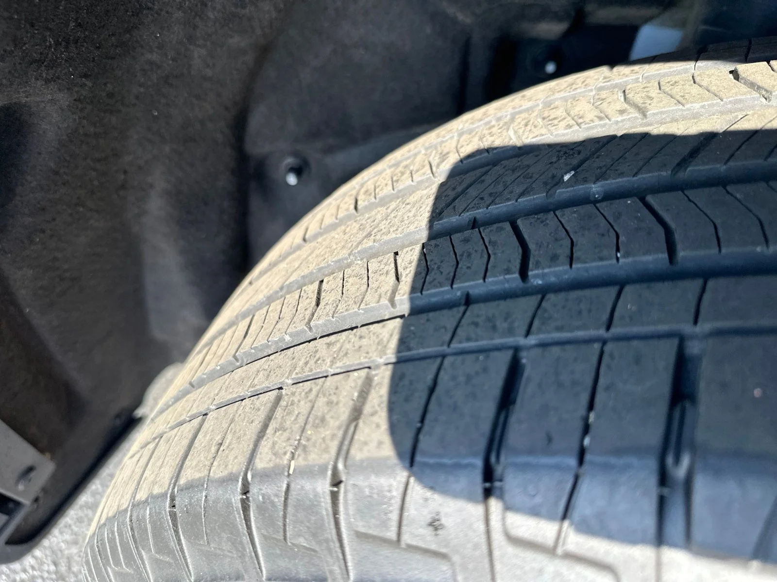 Used 2022 White Jeep 4xe image 8