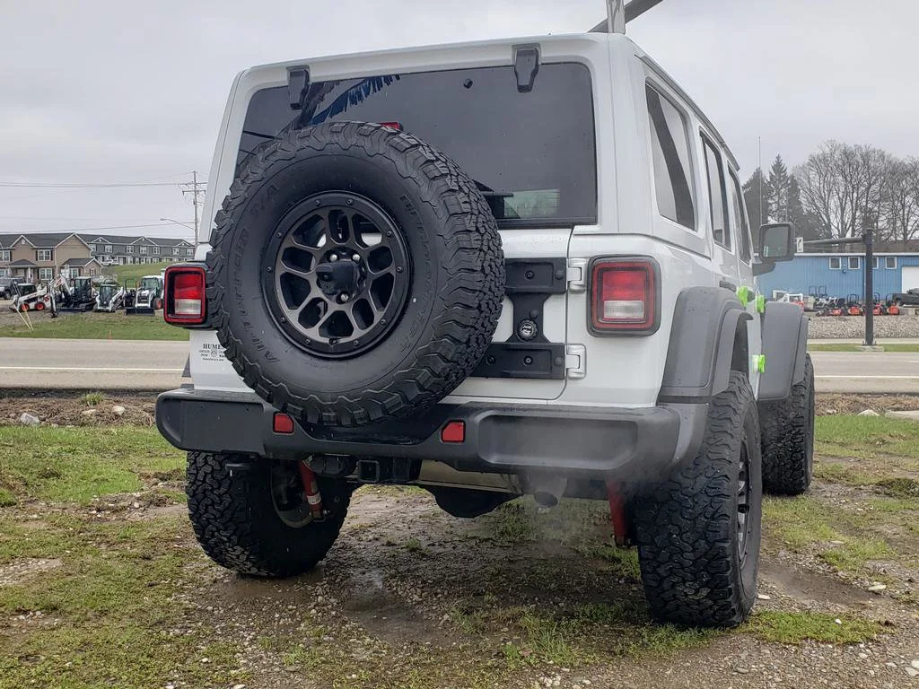 Used 2023 Bright White Clearcoat Jeep High Tide image 3