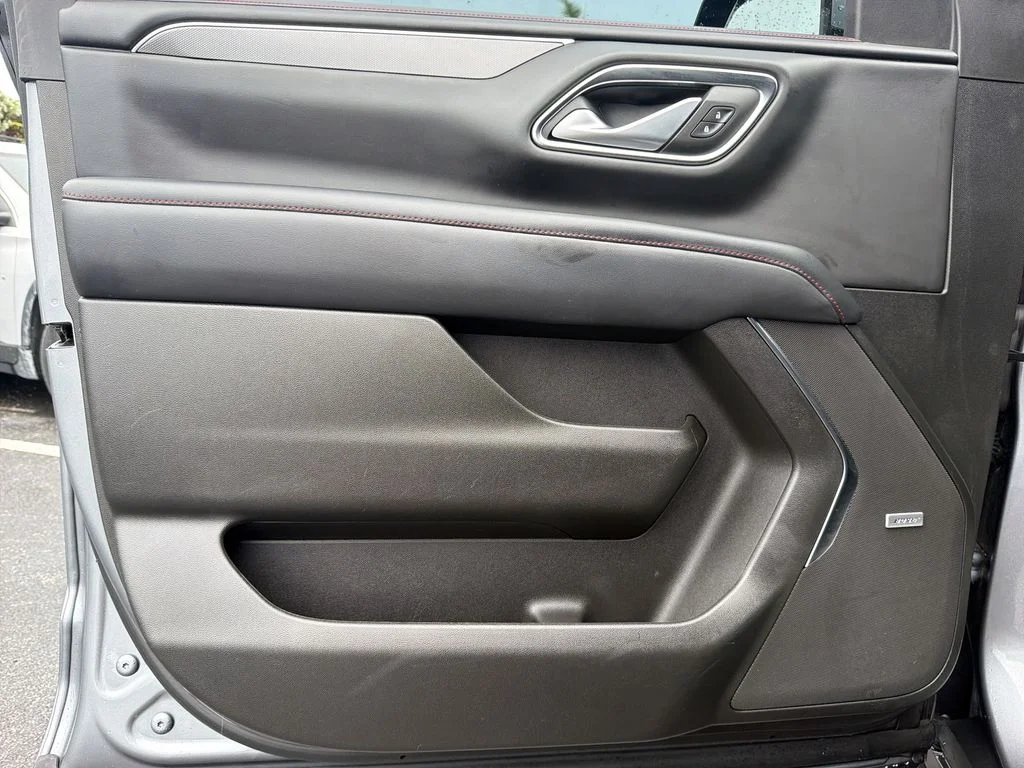 Used 2022 Gray Chevrolet RST image 29