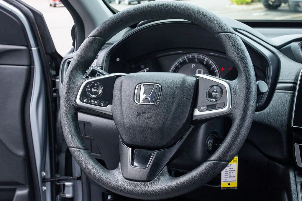 Certified Used 2019 Lunar Silver Metallic Honda LX image 20