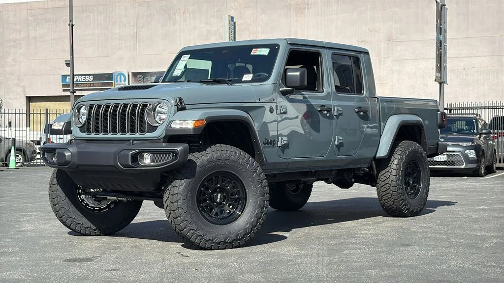New 2026 Anvil Clear-Coat Exterior Paint Jeep Sport S image 36