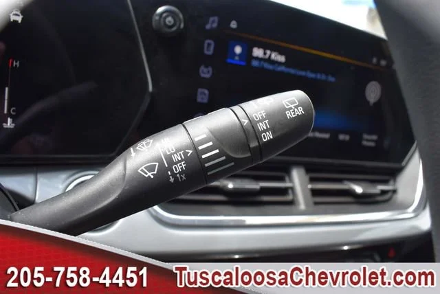 Used 2025 Cypress Gray Chevrolet LT image 28