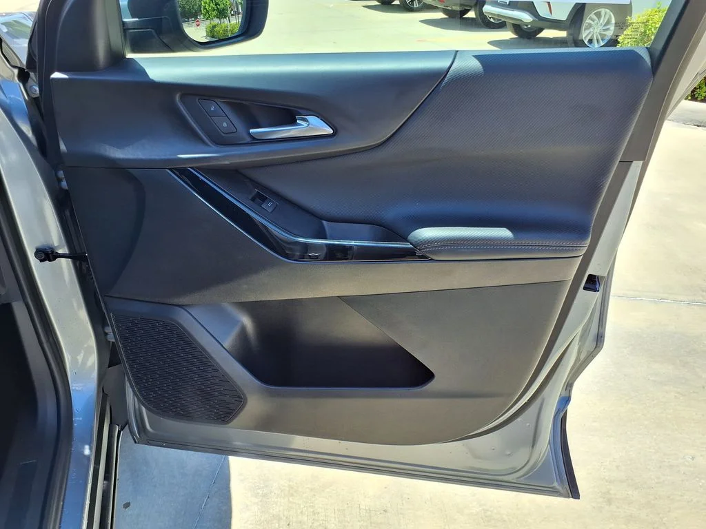 Used 2025 Gray Chevrolet LT image 20
