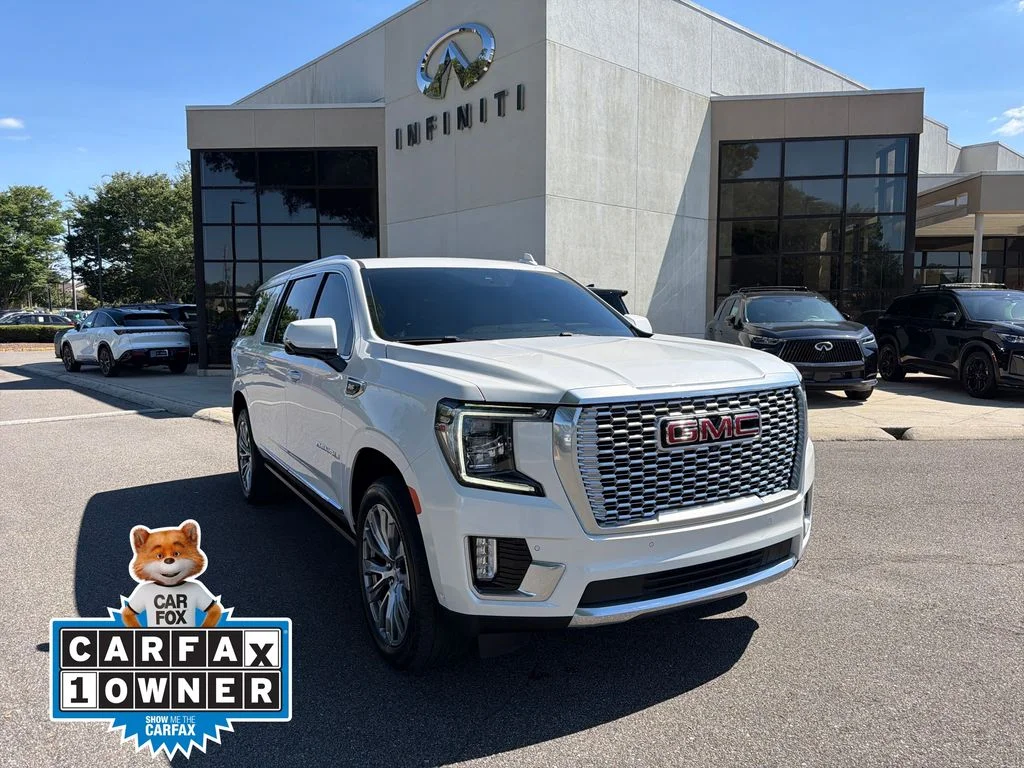 2023 GMC Yukon Denali 2WD's photo
