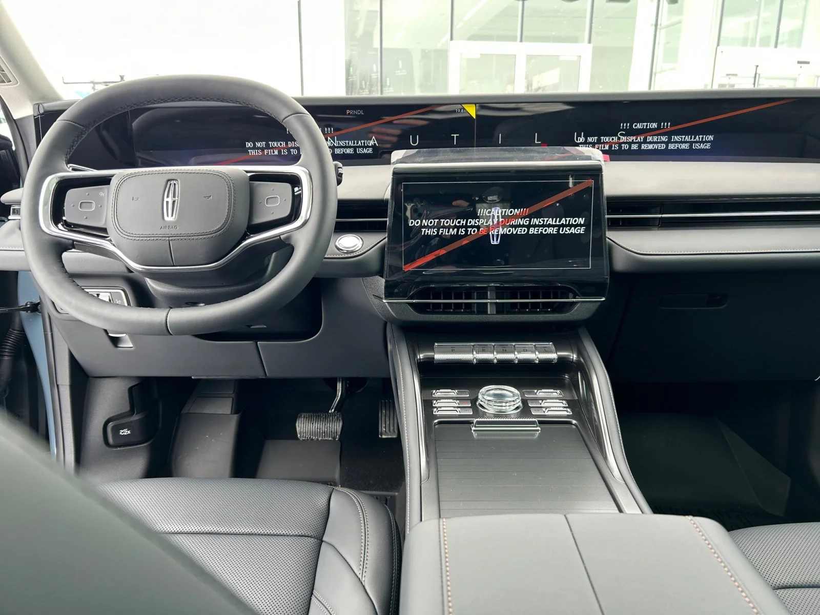 New 2026 Whisper Blue Metallic Clearcoat Lincoln Premiere image 21