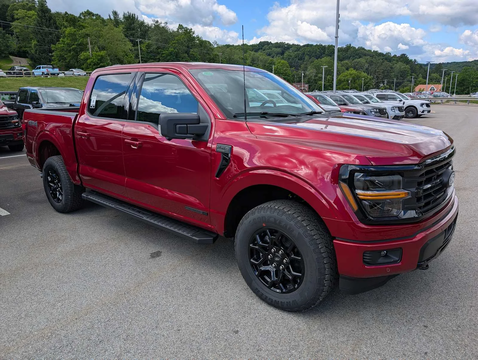 New 2026 Ruby Red Metallic Tinted Clearcoat Ford XLT image 6