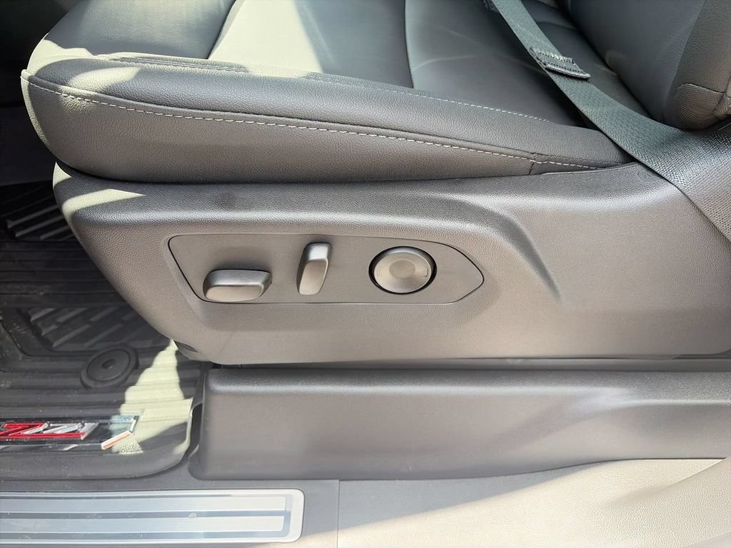 2026 Chevrolet Silverado 1500 LT - Photo 15