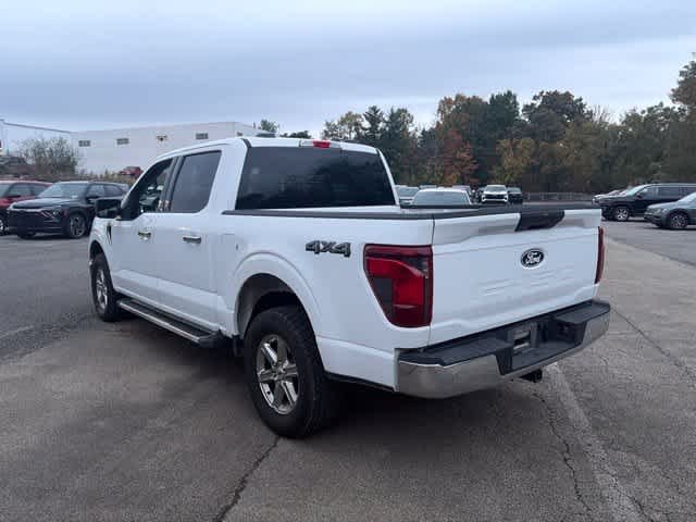 Used 2025 Oxford White Ford XLT image 6