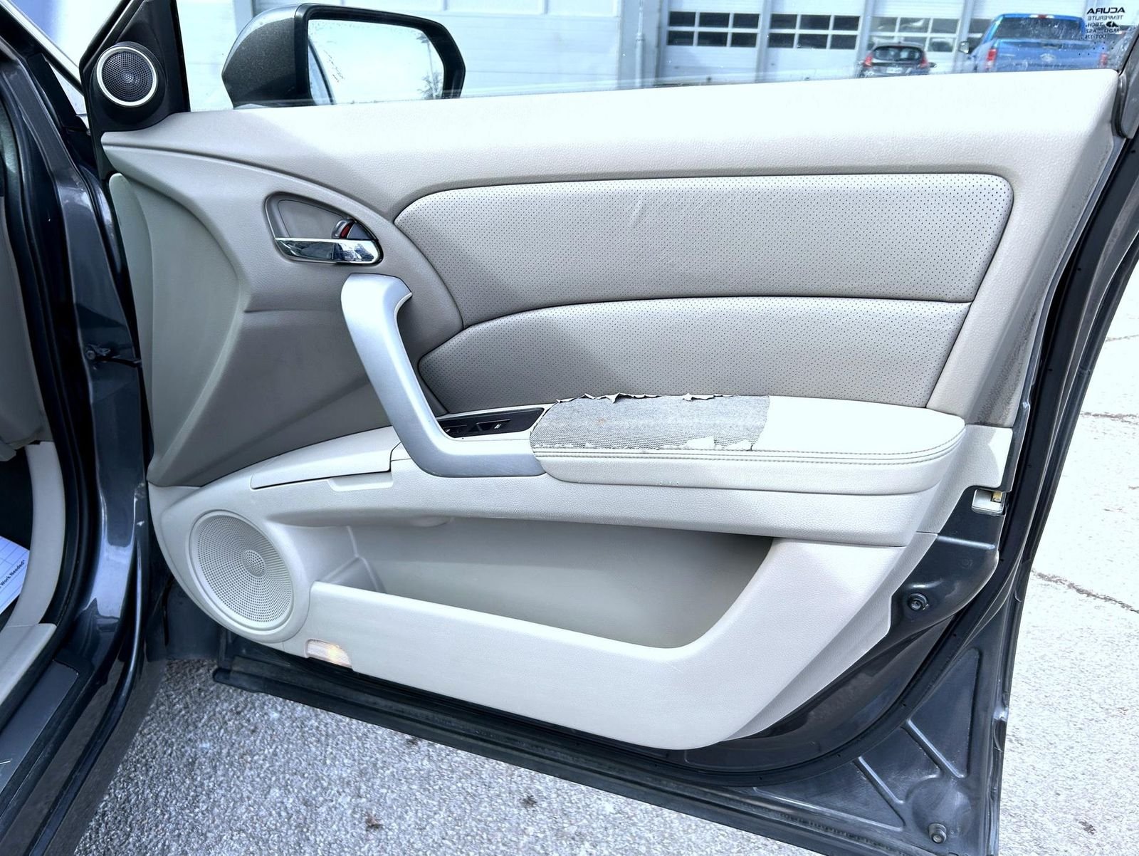 Used 2008 Gray Acura Base image 15