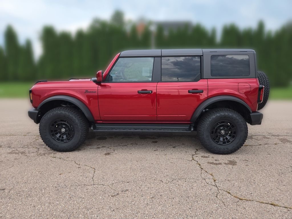 New 2026 Ruby Red Metallic Tinted Clearcoat Ford Outer Banks® image 5