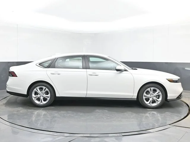 New 2026 Platinum White Pearl Honda LX image 14