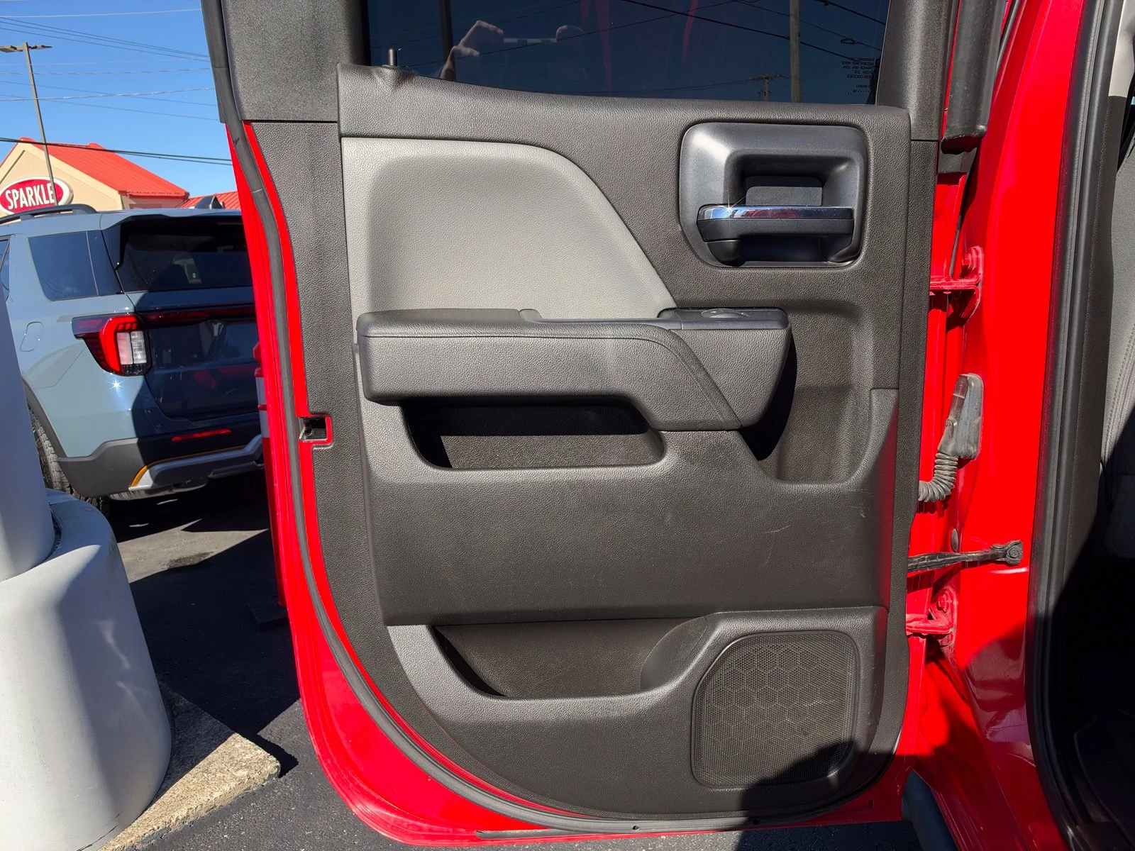 Used 2016 Red Chevrolet Custom image 45